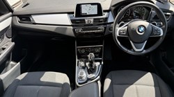2020 (70) BMW 2 SERIES 220i SE 5dr DCT 5447457
