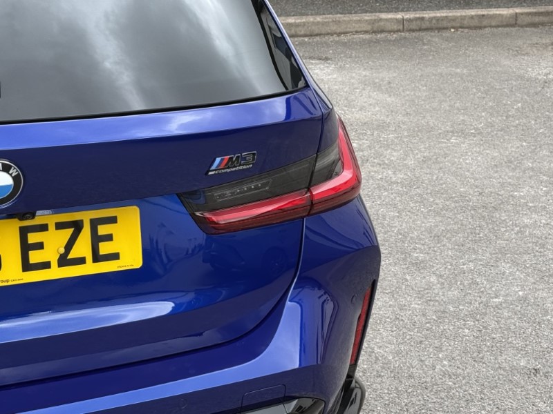 2026 (26) BMW M3 xDrive Competition M 5dr Step Auto [M Carbon] 5647560