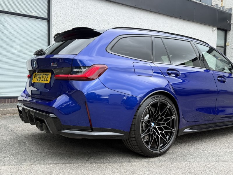 2026 (26) BMW M3 xDrive Competition M 5dr Step Auto [M Carbon] 5647570