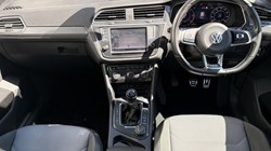 2017 (17) VOLKSWAGEN TIGUAN 2.0 TDi 150 4Motion R-Line 5dr 5485364