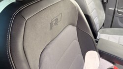 2017 (17) VOLKSWAGEN TIGUAN 2.0 TDi 150 4Motion R-Line 5dr 5485363