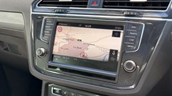 2017 (17) VOLKSWAGEN TIGUAN 2.0 TDi 150 4Motion R-Line 5dr 5485373