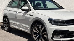 2017 (17) VOLKSWAGEN TIGUAN 2.0 TDi 150 4Motion R-Line 5dr 5485384