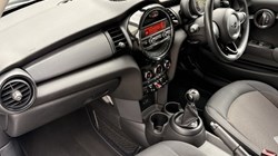 2016 (66) MINI HATCHBACK 1.2 One 3dr 5490365