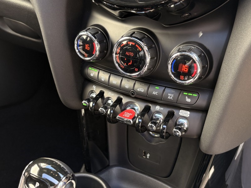 2020 (20) MINI HATCHBACK 2.0 Cooper S Sport II 3dr Auto 5485545