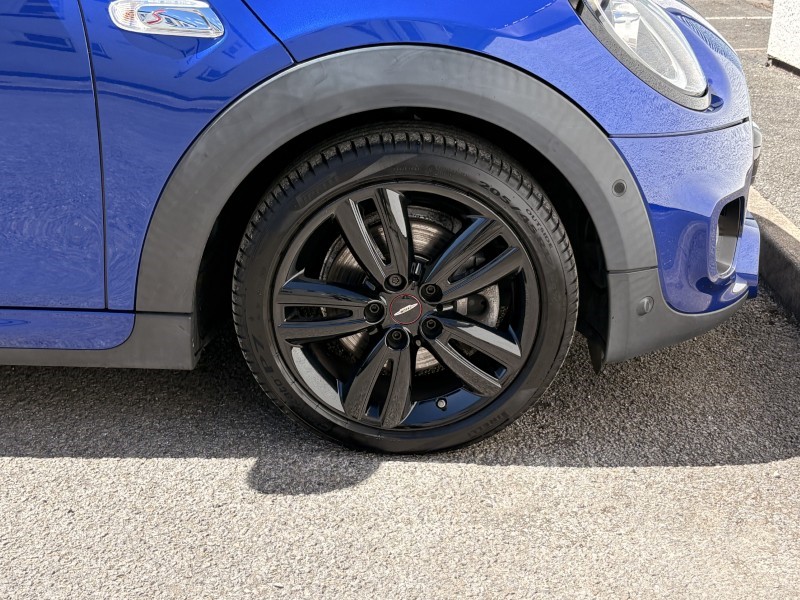 2020 (20) MINI HATCHBACK 2.0 Cooper S Sport II 3dr Auto 5485528