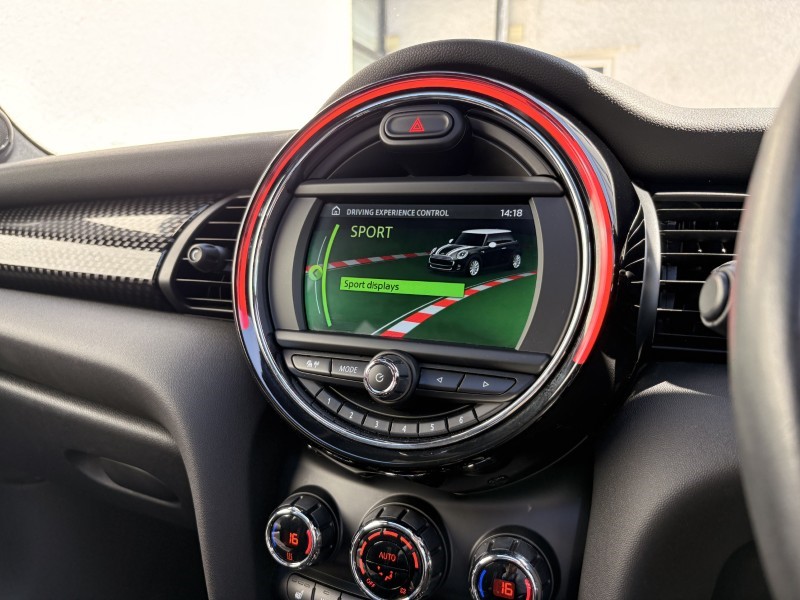 2020 (20) MINI HATCHBACK 2.0 Cooper S Sport II 3dr Auto 5485551