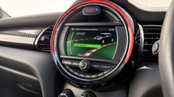 2020 (20) MINI HATCHBACK 2.0 Cooper S Sport II 3dr Auto 5485551