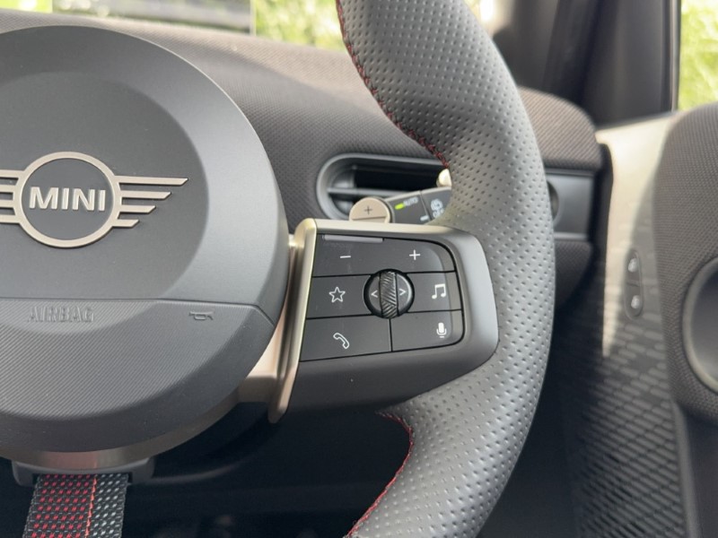 2026 (26) MINI COOPER 2.0 S Sport [Level 3] 5dr Auto 5491059