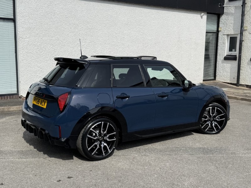2026 (26) MINI COOPER 2.0 S Sport [Level 3] 5dr Auto 5491035