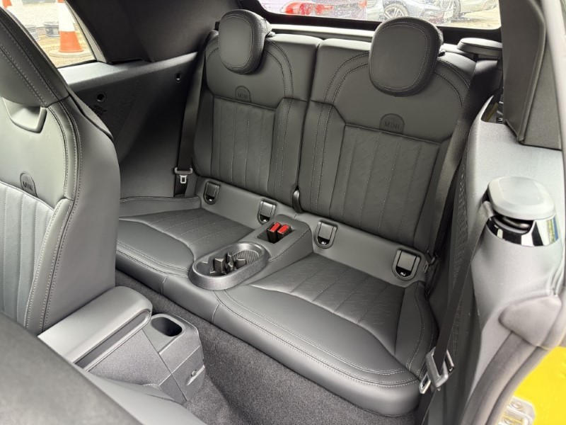 2026 (26) MINI COOPER 2.0 S Sport [Level 2] 2dr Auto 5491146