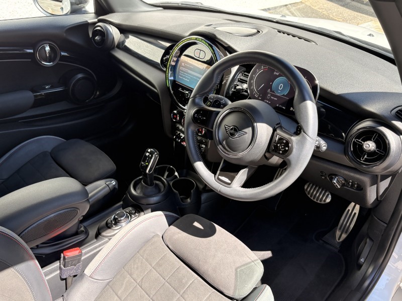 2023 (23) MINI HATCHBACK 2.0 Cooper S Sport Premium Plus 3dr Auto 5485197