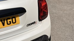 2023 (23) MINI HATCHBACK 2.0 Cooper S Sport Premium Plus 3dr Auto 5485187