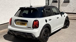 2022 (71) MINI HATCHBACK 2.0 Cooper S Sport 5dr Auto 5485242