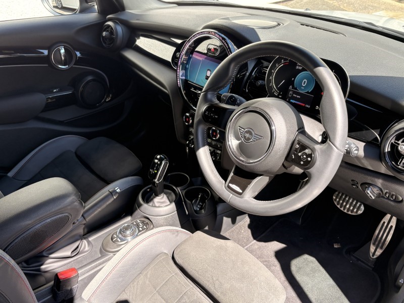 2022 (71) MINI HATCHBACK 2.0 Cooper S Sport 5dr Auto 5485246