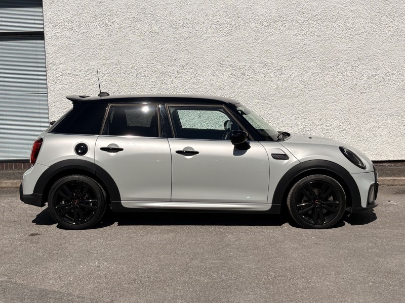 2022 (71) MINI HATCHBACK 2.0 Cooper S Sport 5dr Auto 5485241