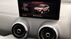 2023 (73) AUDI Q2 35 TFSI Black Edition 5dr 5480504