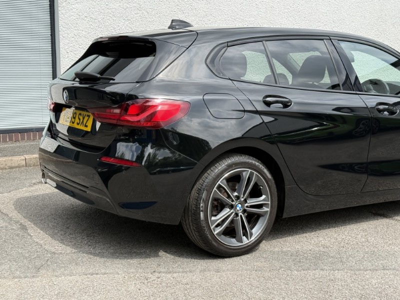 2020 (69) BMW 1 SERIES 118i Sport 5dr Step Auto 5538437