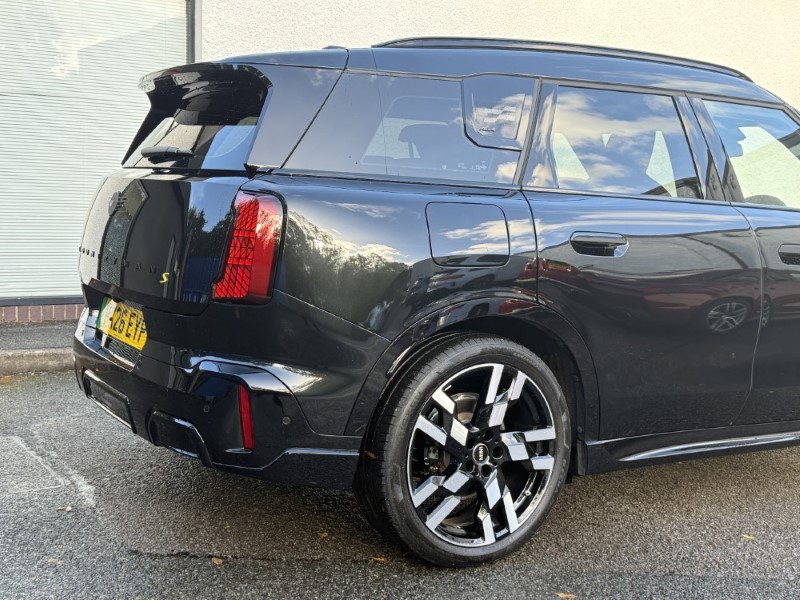 2026 (26) MINI COUNTRYMAN 230kW SE Sport ALL4 66kWh 5dr Auto 5923958