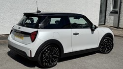 2025 (74) MINI COOPER 2.0 S Exclusive 3dr Auto 5496239