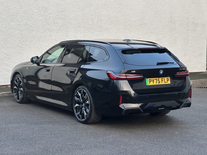 2025 (75) BMW I5 250kW eDr40 M Sport Pro 84kWh 5dr Auto Tech PLUS/Comf PLUS