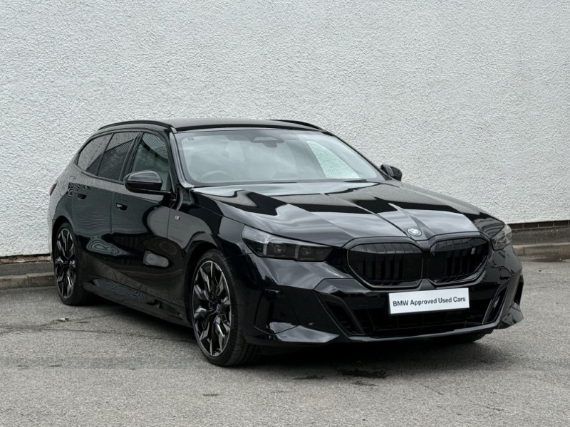 2025 (75) BMW I5 250kW eDr40 M Sport Pro 84kWh 5dr Auto Tech PLUS/Comf PLUS