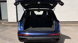 2020 (20) AUDI Q7 50 TDI Quattro Black Edition 5dr Tiptronic 5505145