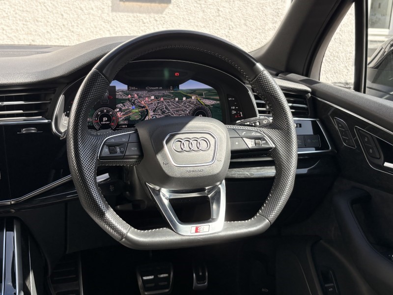 2020 (20) AUDI Q7 50 TDI Quattro Black Edition 5dr Tiptronic 5505156