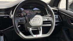 2020 (20) AUDI Q7 50 TDI Quattro Black Edition 5dr Tiptronic 5505156