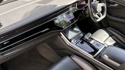 2020 (20) AUDI Q7 50 TDI Quattro Black Edition 5dr Tiptronic 5505158
