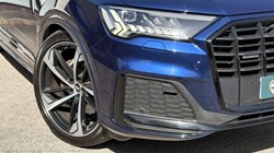 2020 (20) AUDI Q7 50 TDI Quattro Black Edition 5dr Tiptronic 5505178