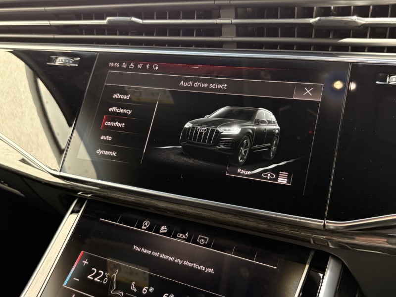 2020 (20) AUDI Q7 50 TDI Quattro Black Edition 5dr Tiptronic 5505166