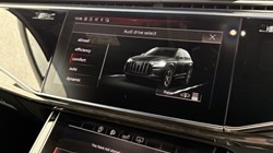 2020 (20) AUDI Q7 50 TDI Quattro Black Edition 5dr Tiptronic 5505166