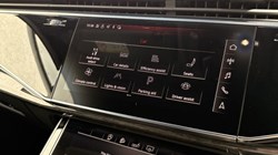 2020 (20) AUDI Q7 50 TDI Quattro Black Edition 5dr Tiptronic 5505167