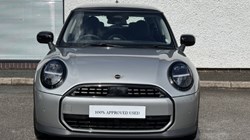 2025 (75) MINI COOPER 1.5 C Classic 3dr Auto 5490496