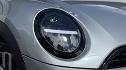 2025 (75) MINI COOPER 1.5 C Classic 3dr Auto 5490493