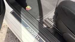 2019 (19) ABARTH 595 1.4 T-Jet 145 3dr 5489489