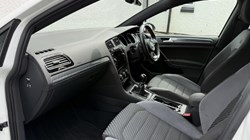 2018 (18) VOLKSWAGEN GOLF 1.5 TSI EVO 150 R-Line 5dr 5532020