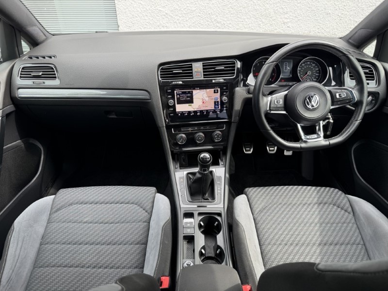 2018 (18) VOLKSWAGEN GOLF 1.5 TSI EVO 150 R-Line 5dr 5532022