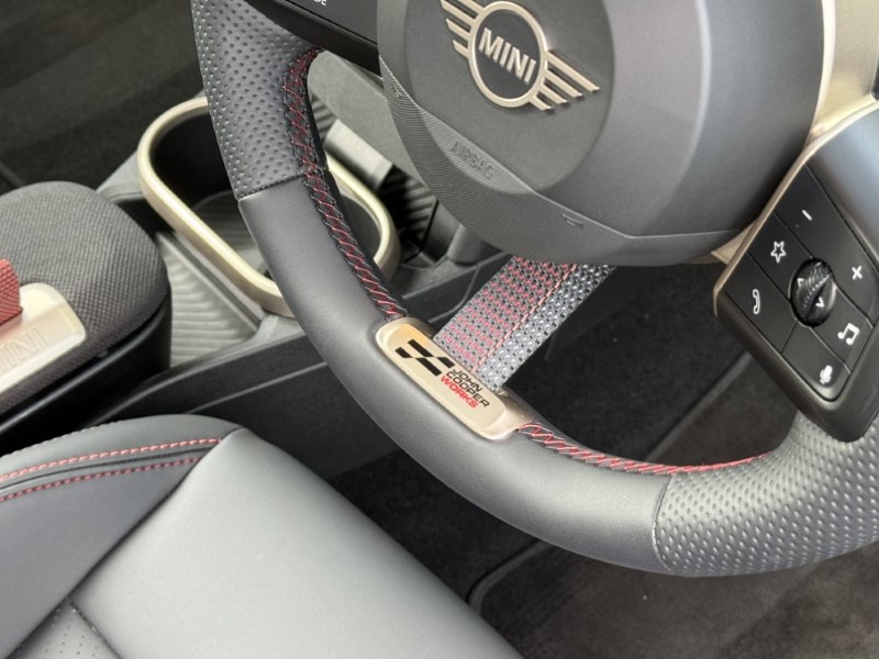 2025 (25) MINI COOPER 2.0 John Cooper Works 2dr Auto 5493534