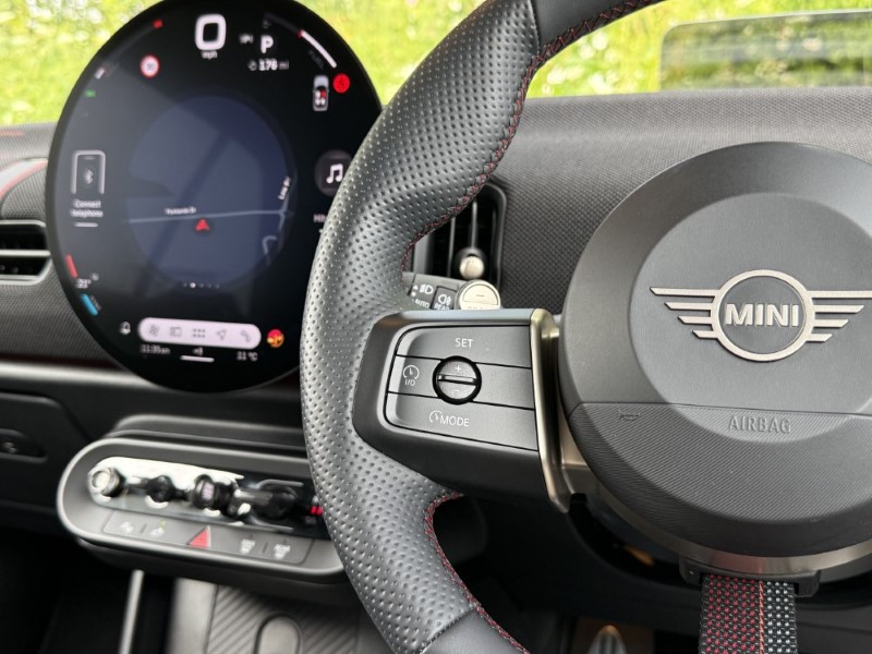2025 (25) MINI COOPER 2.0 John Cooper Works 2dr Auto 5493527