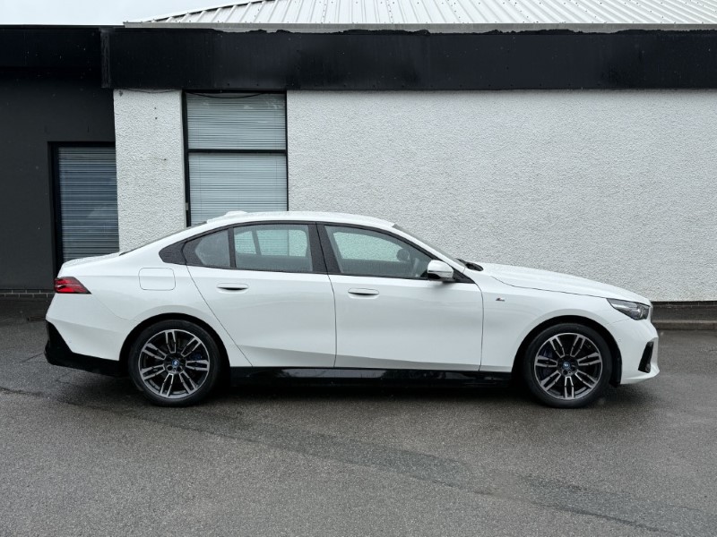 2024 (24) BMW I5 250kW eDrive40 M Sport 84kWh 4dr Auto 5530021