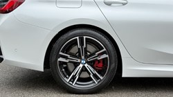2025 (75) BMW 3 SERIES 320i M Sport 4dr Step Auto 5502674