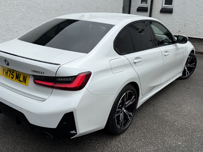 2025 (75) BMW 3 SERIES 320i M Sport 4dr Step Auto 5502663