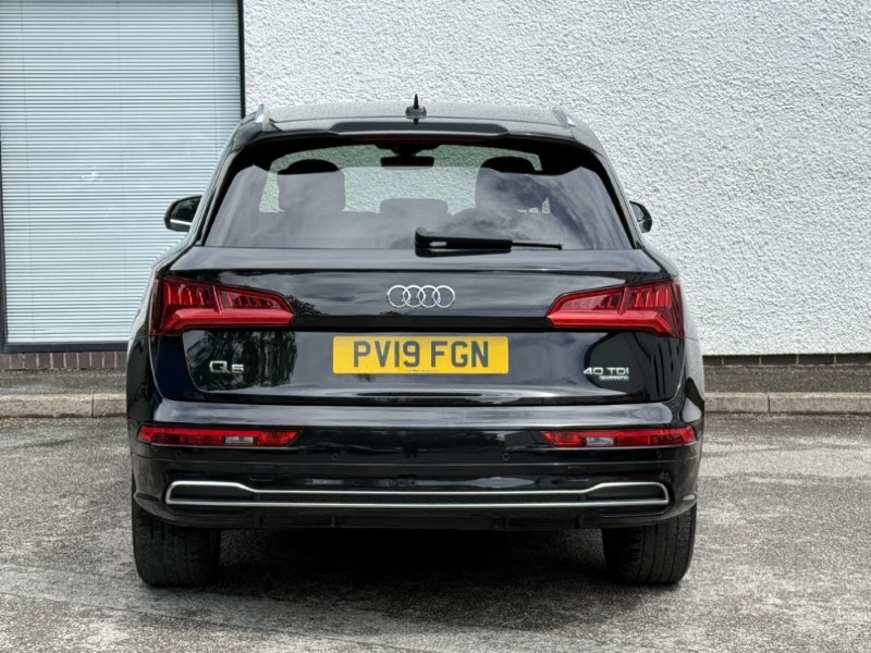 2019 (19) AUDI Q5 40 TDI Quattro S Line 5dr S Tronic 5525984