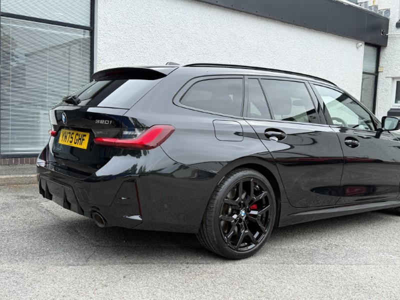 2025 (75) BMW 3 SERIES 320i M Sport 5dr Step Auto 5532149