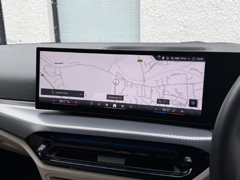 2025 (75) BMW 3 SERIES 320i M Sport 5dr Step Auto 5532114