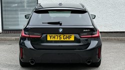 2025 (75) BMW 3 SERIES 320i M Sport 5dr Step Auto 5532136