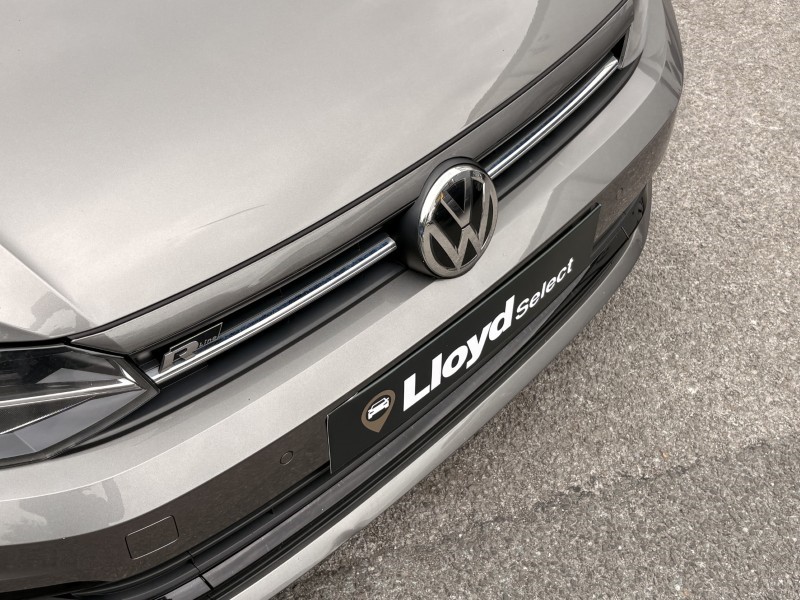 2020 (70) VOLKSWAGEN POLO 1.0 TSI 95 R-Line 5dr 5576808