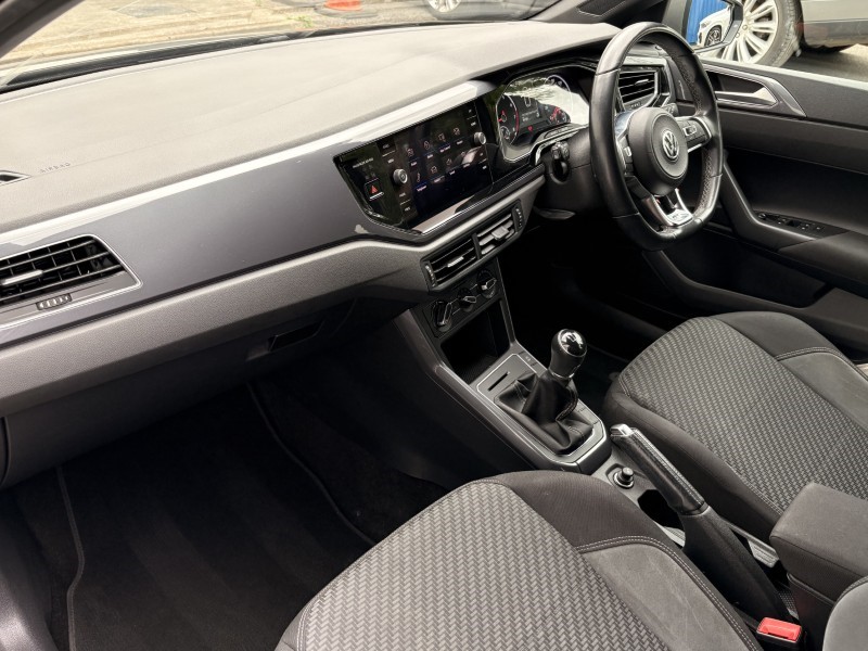 2020 (70) VOLKSWAGEN POLO 1.0 TSI 95 R-Line 5dr 5576795